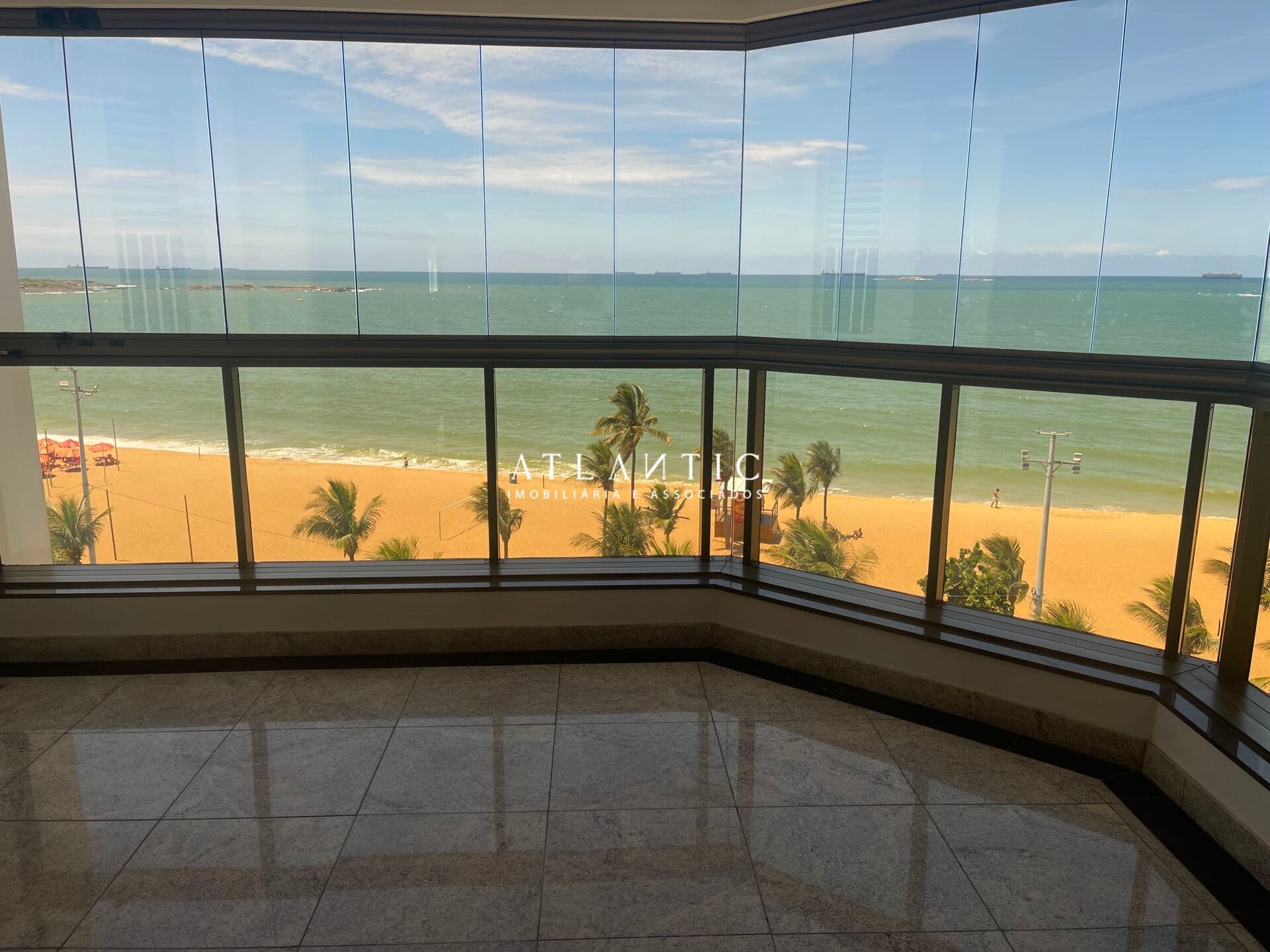 Apartamento 4 quartos no bairro Praia da Costa em Vila Velha/ES