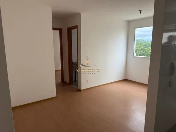 Apartamento à Venda em Itaquera com Vaga Livre e Elevador