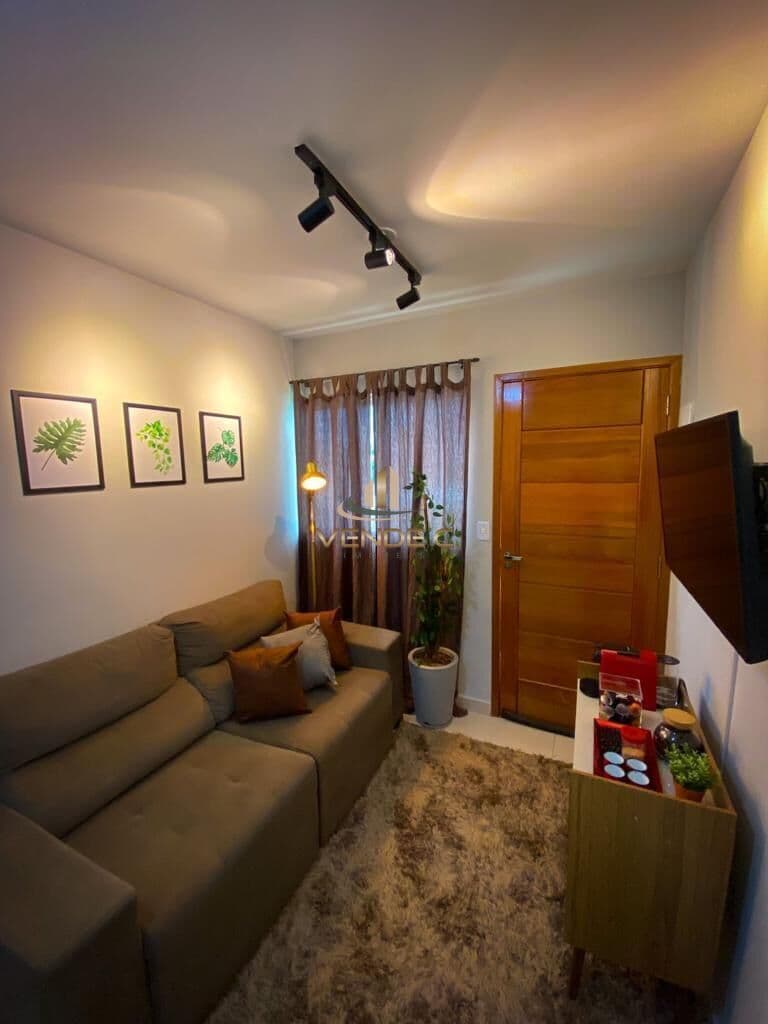 Apartamento à 550 mts do Metrô Guilhermina, 1 dormitório, semi-mobiliado - São Paulo/SP
