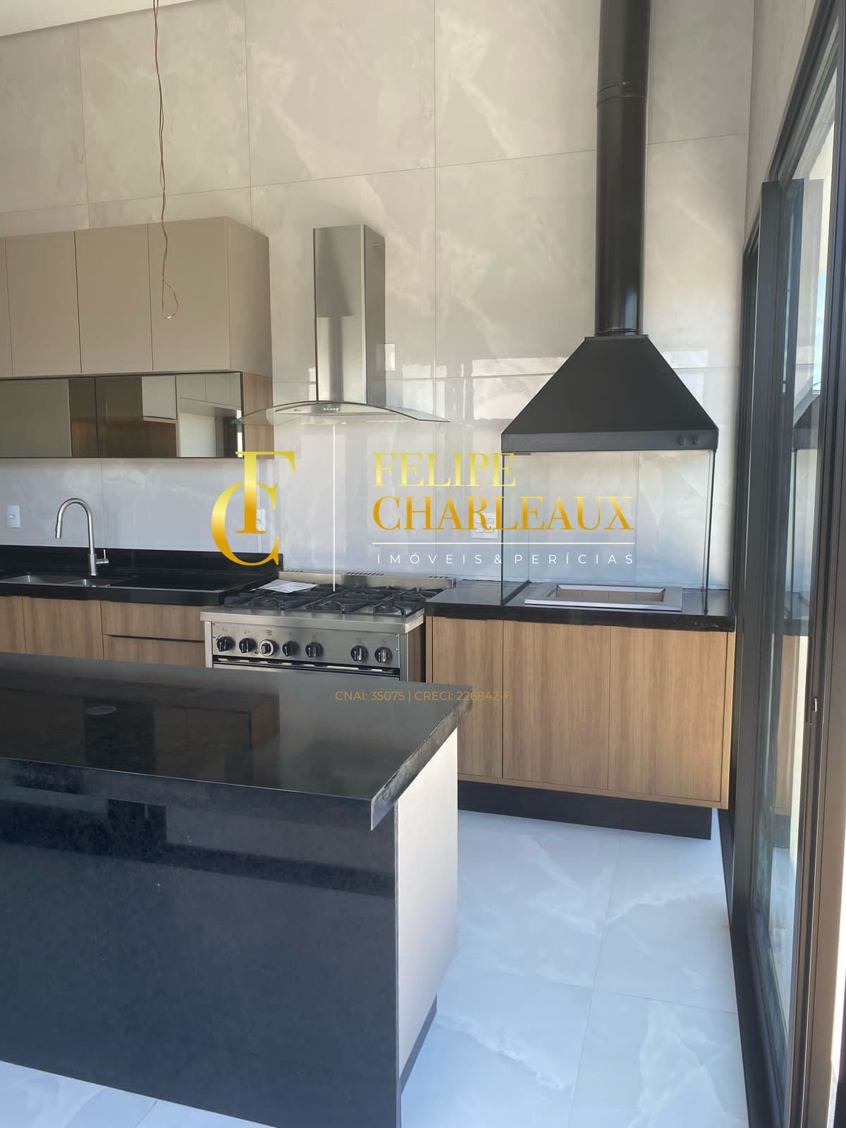 Casa em Condomínio em Residencial Califórnia, Potim/SP