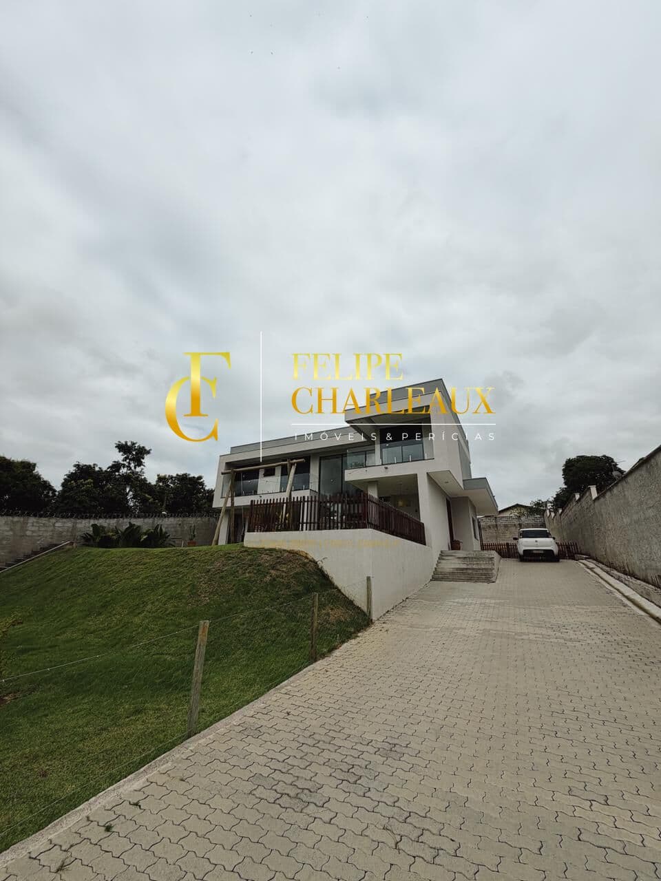Casa Alto Padrão na Colônia do Piagui, Guaratinguetá/SP