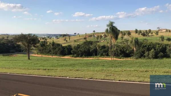 Terreno no Asfalto na Riviera de Santa Cristina XIII -Setor Marina Quadra KW