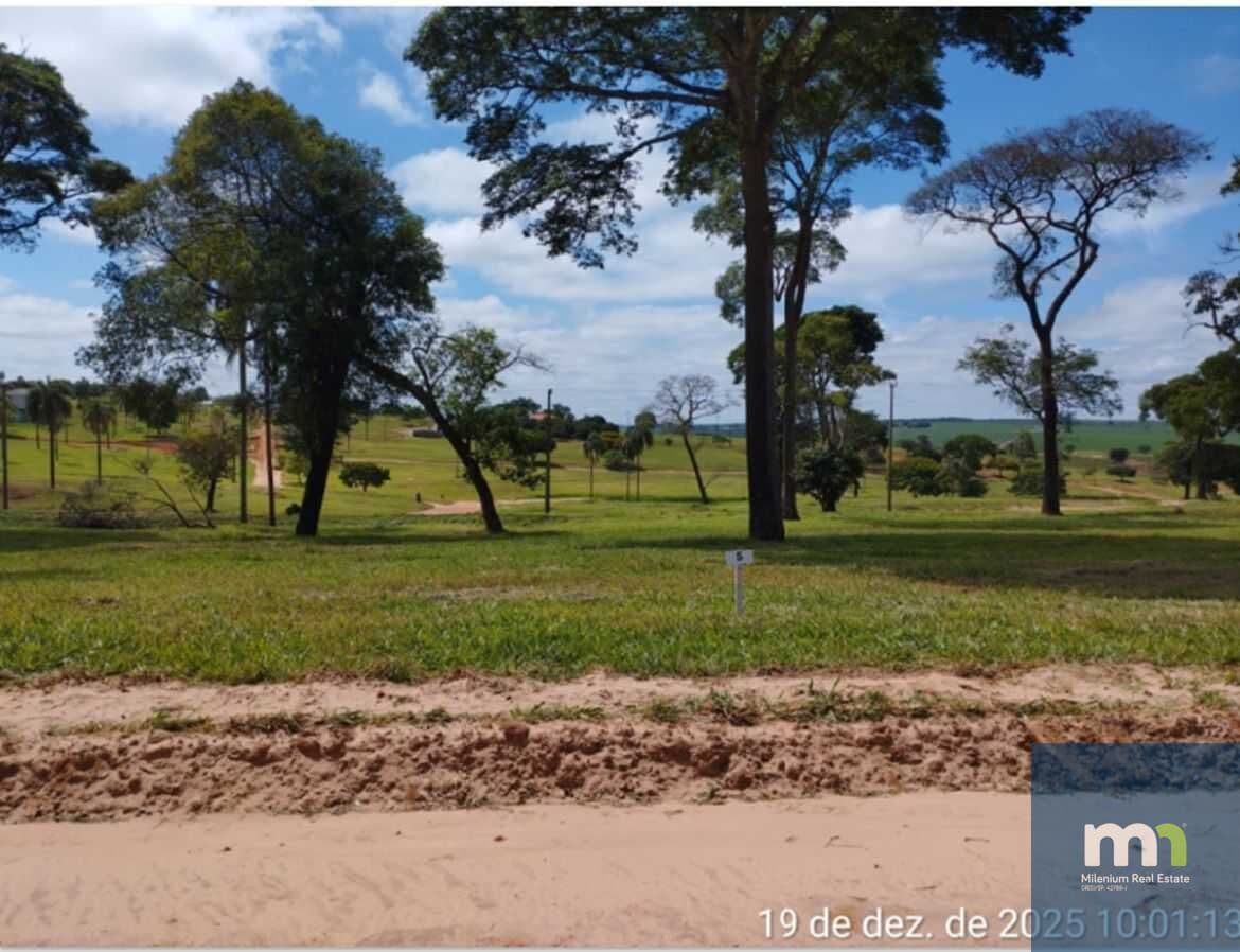 Terreno de 380m2 na Riviera de Santa Cristina 2 em Itaí (Apenas R$ 15mil, Somente isso! Sem Dividas!)