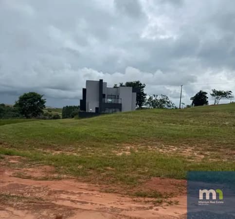 Terreno na Riviera de Santa Cristina XIII- Setor Marina- Quadra HV