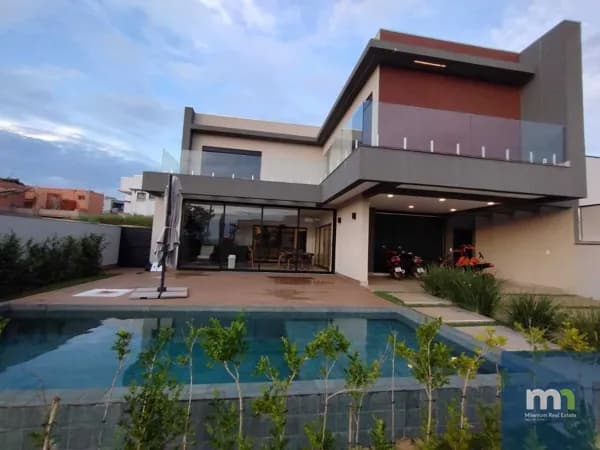 Casa Alto Padrão na Riviera de Santa Cristina XIII- Setor IATE