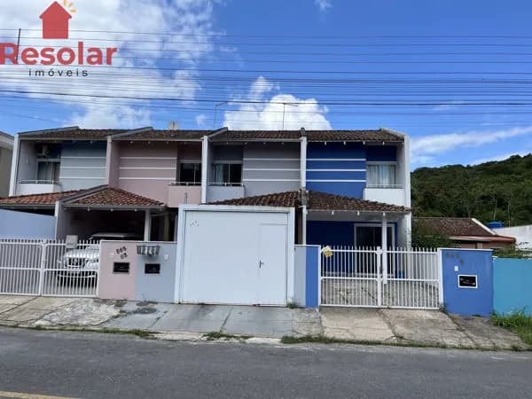 Geminado á Venda no bairro Água Branca em São Francisco do Sul/SC.