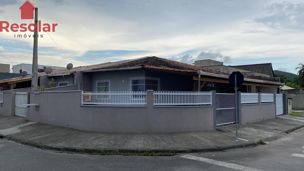 Casa em São Francisco do Sul - Ubatuba