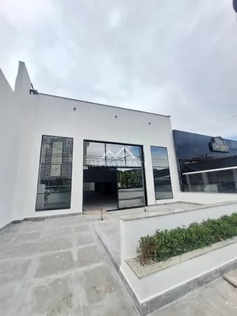 Salão comercial no Centro de Barueri/SP