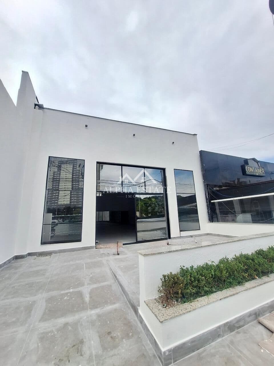 Salão comercial no Centro de Barueri/SP