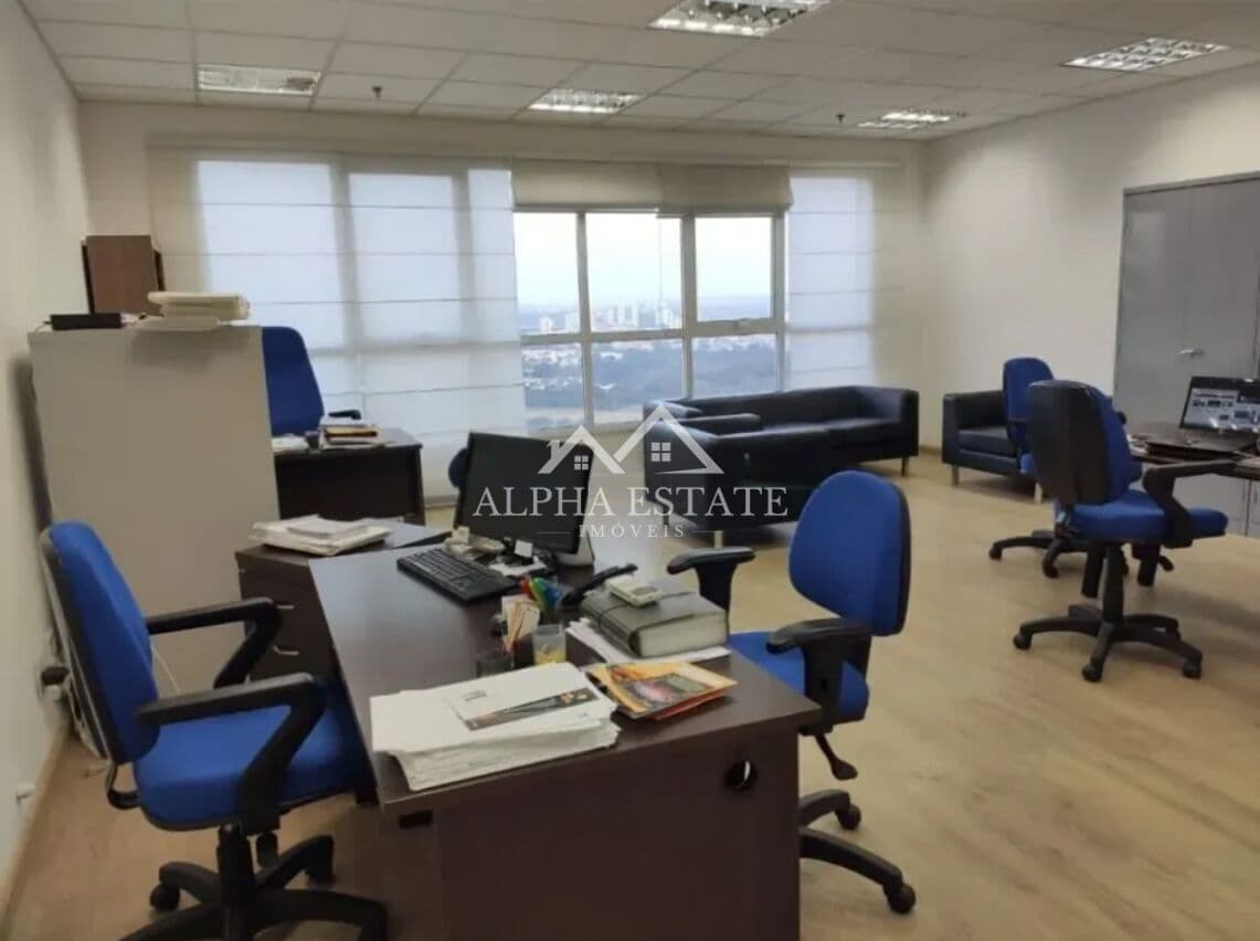 Sala Comercial Alpha Square Offices