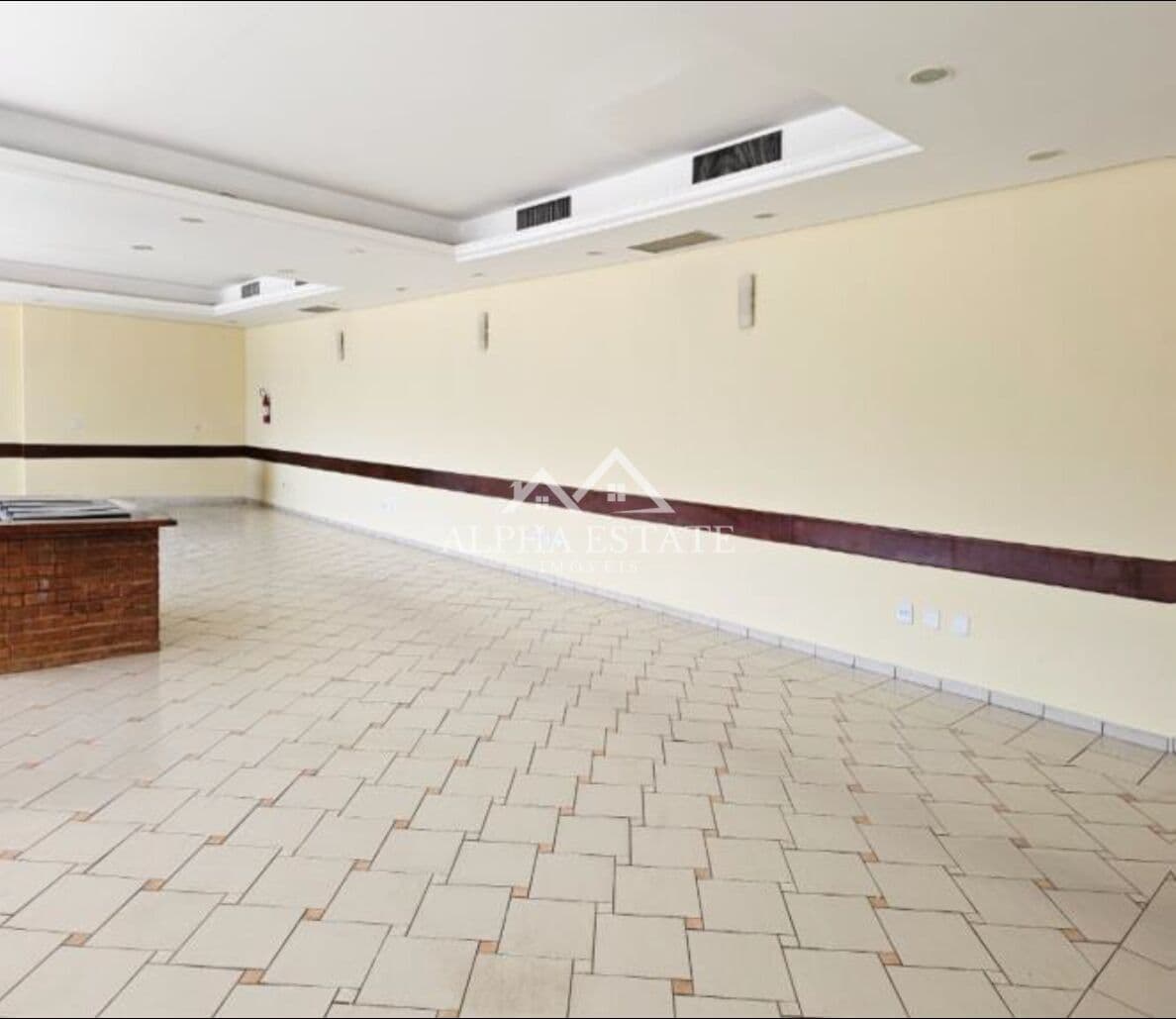 Salão comercial no Centro Empresarial Morro Grande