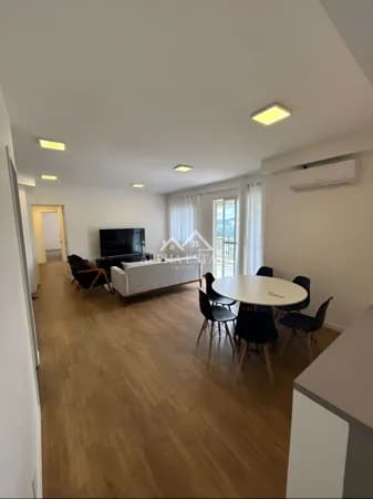 Apartamento no Edifício Bellini