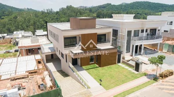 Casa Alto Padrão Residencial Itahyê