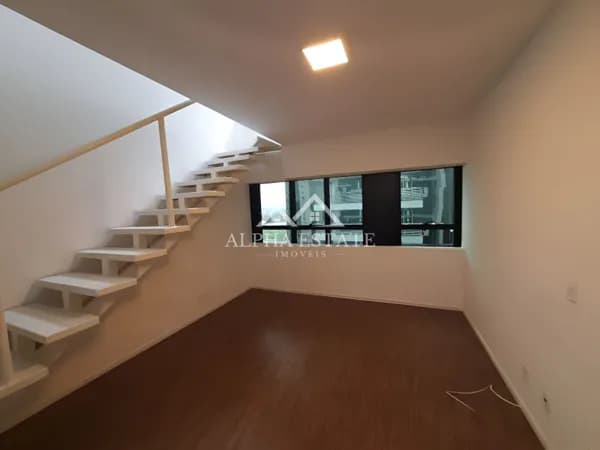 Apartamento Duplex Residencial Selenita