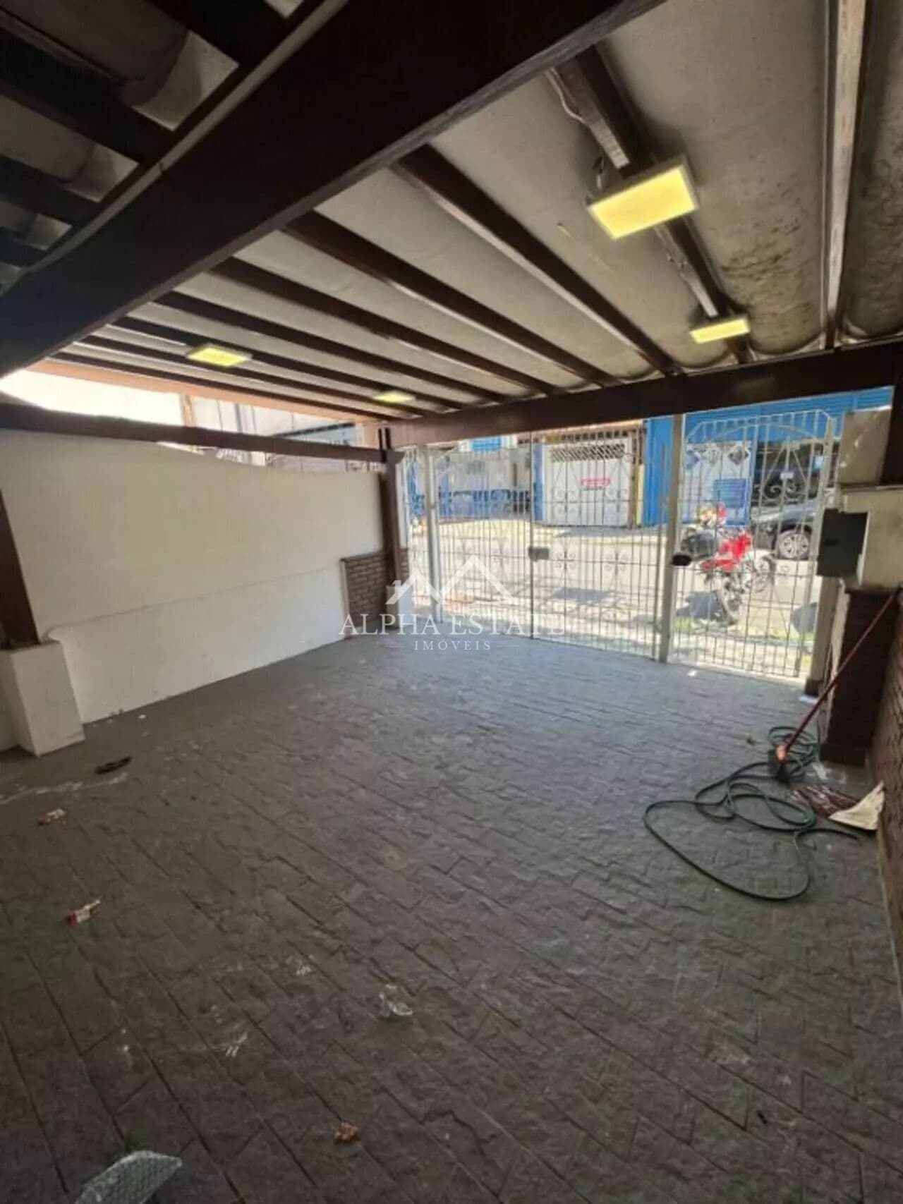 Ponto Comercial - Atrás do Ganha Tempo Barueri
