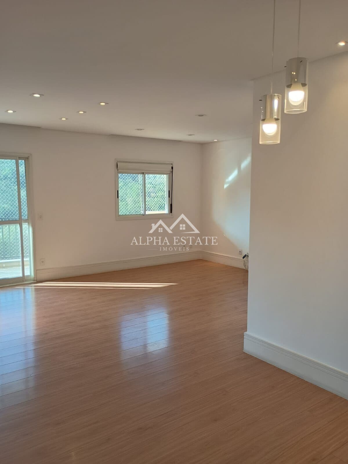 Apartamento Condomínio Parque Tamboré
