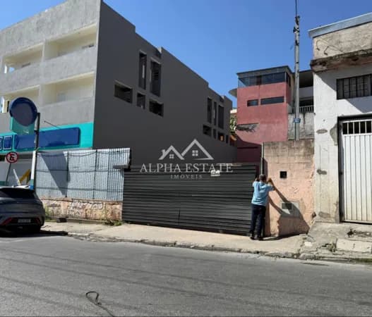 Terreno na avenida principal de Jandira/SP