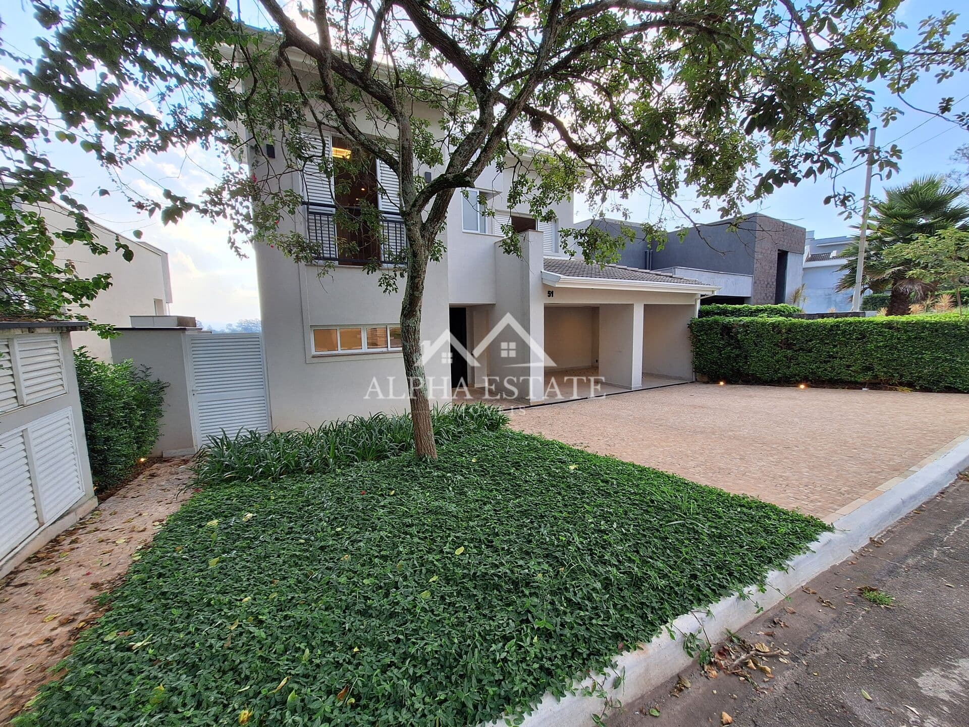 Casa alto padrão à venda no bairro Alphaville - Santana de Parnaíba/SP