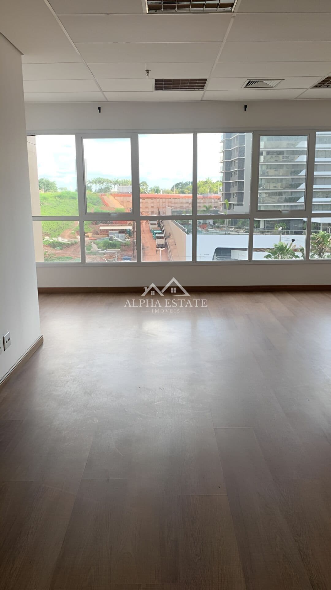 Sala Andar Comercial no Edifício Alpha Square Offices