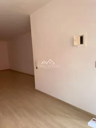 Sala no Centro Comercial Alphaville – CCA