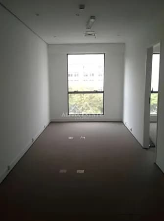 Sala Andar Comercial no Edifício West Gate
