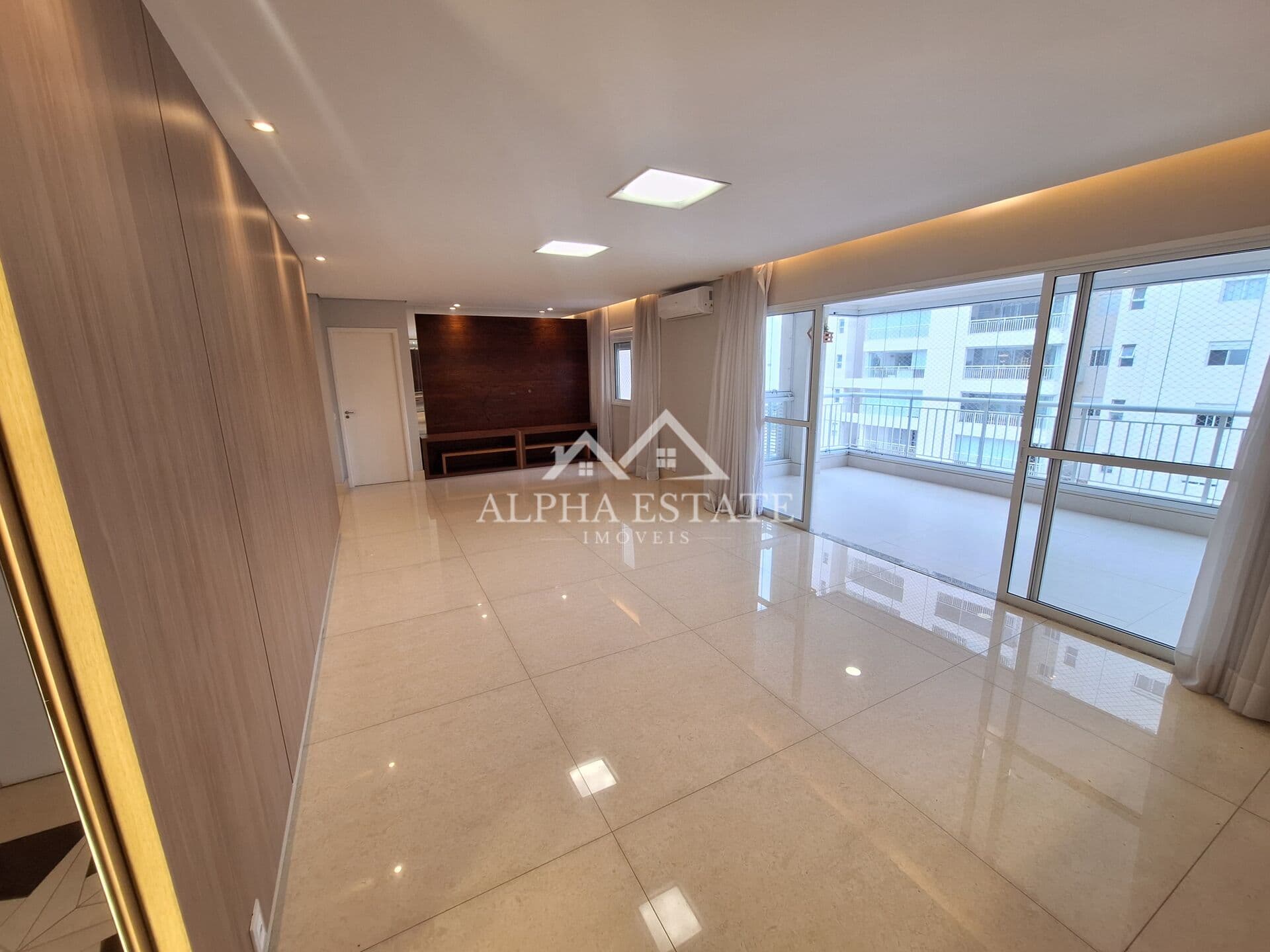 Apartamento Alto Padrão no Tamboré, Santana de Parnaíba/SP