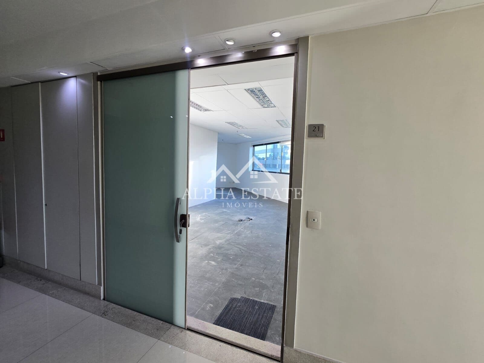Sala Andar Comercial no Gama Offices, em Alphaville - Barueri/SP