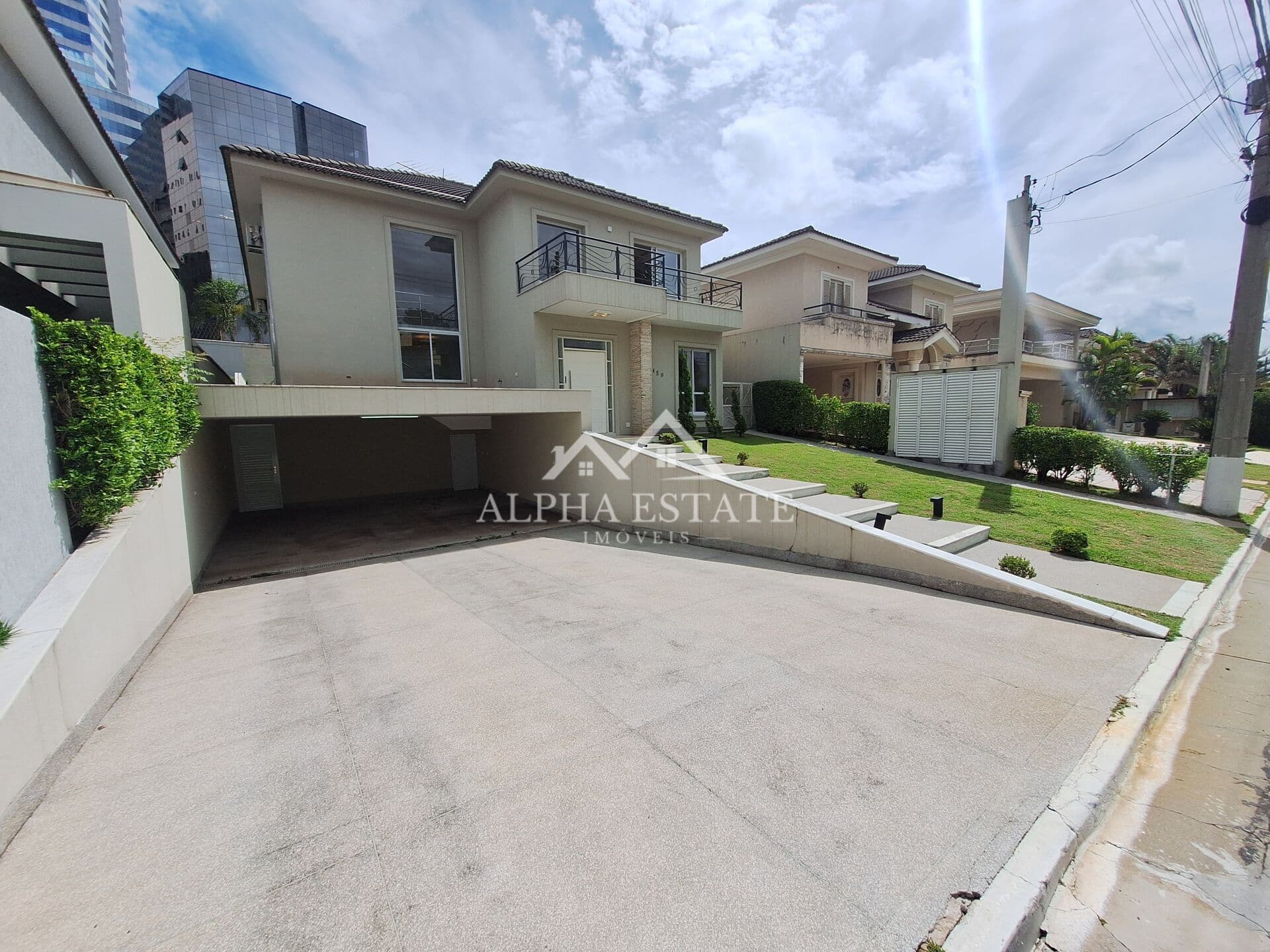 Casa Alto Padrão no Residencial Alpha Conde II