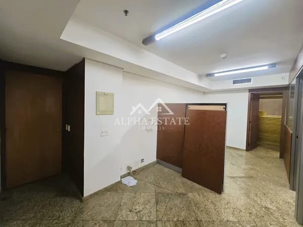 Sala Andar Comercial no Edifício Guinzza