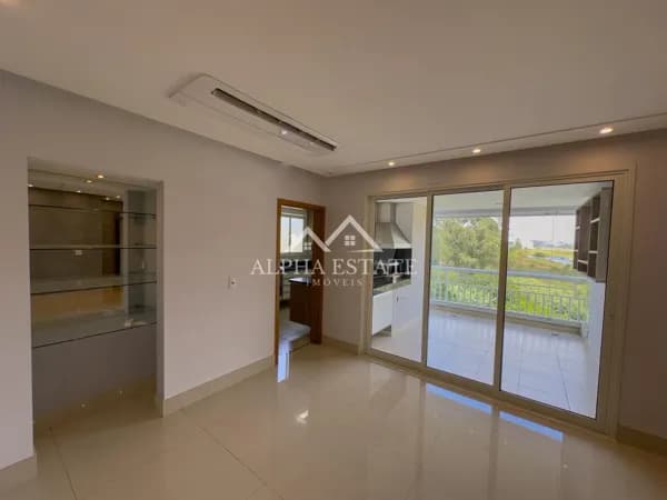 Apartamento em Tamboré