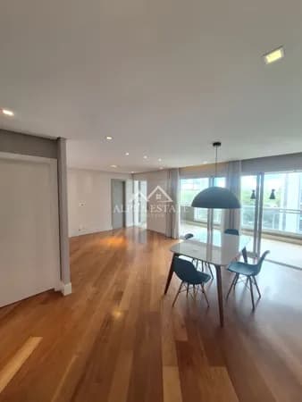 Apartamento em Alphaville