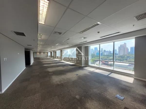 Andar Comercial em Alphaville