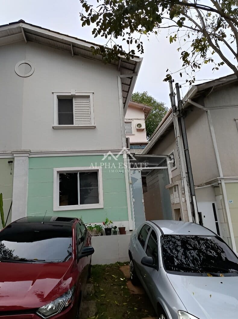 Casa Geminada de Condomínio Residencial em Barueri/SP