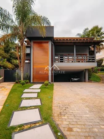 Casa Alto Padrão no Residencial Tamboré 1