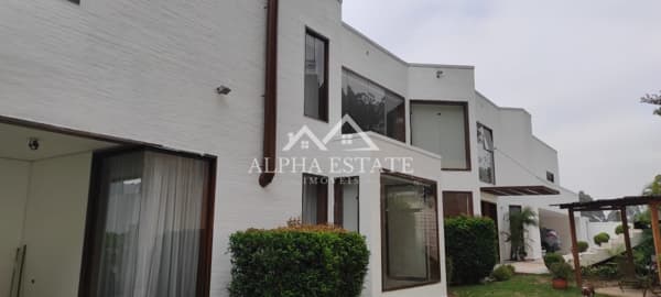 Casa Residencial Tamboré 1