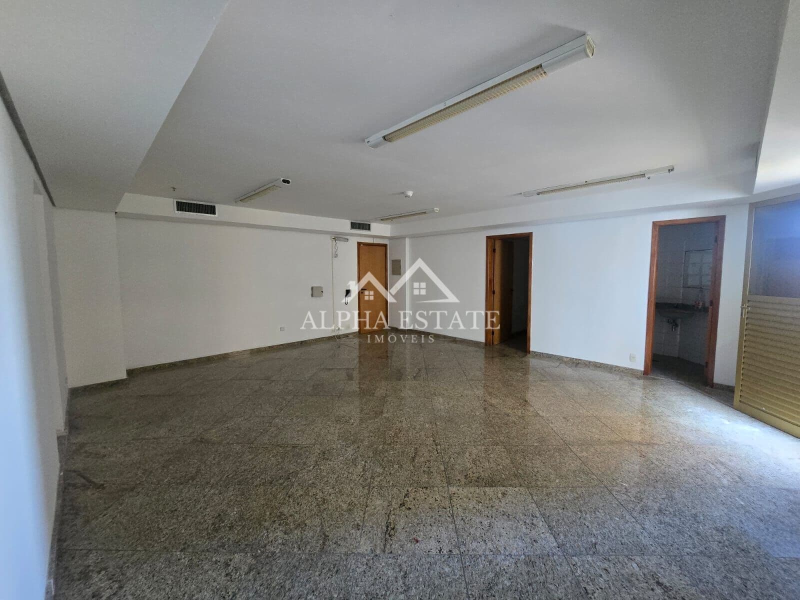Sala Comercial Guinzza