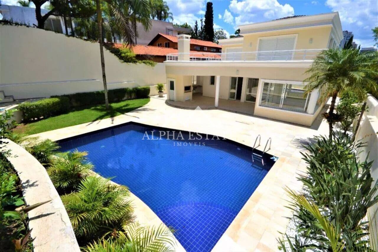 Casa Alto Padrão em Condomínio de Alphaville