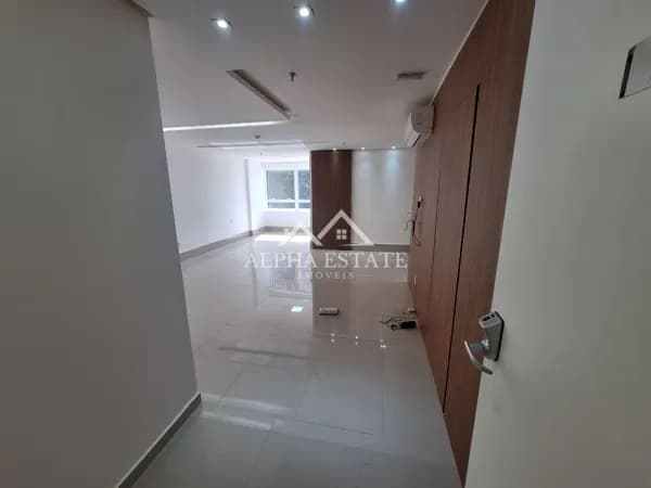 Salas comerciais para venda em andar do Edifício Alpha Premium