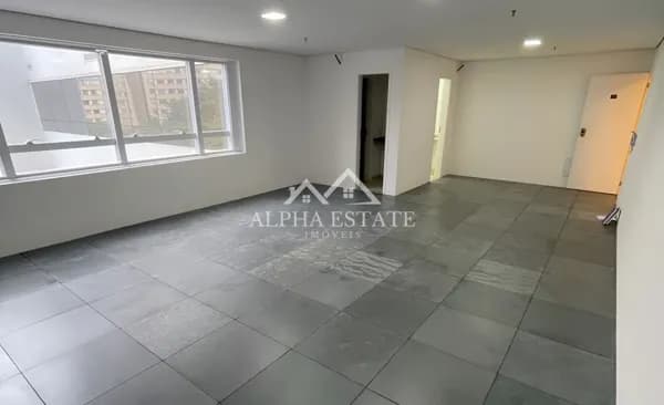 Sala comercial à venda em Alphaville - Barueri/SP