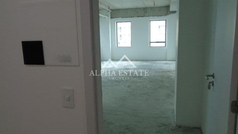 Sala Andar Comercial no coração de Alphaville