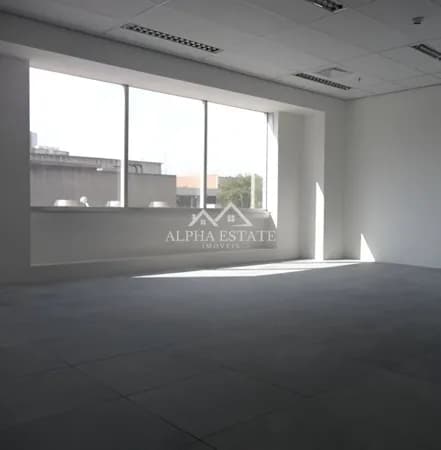 Sala Comercial West Tower