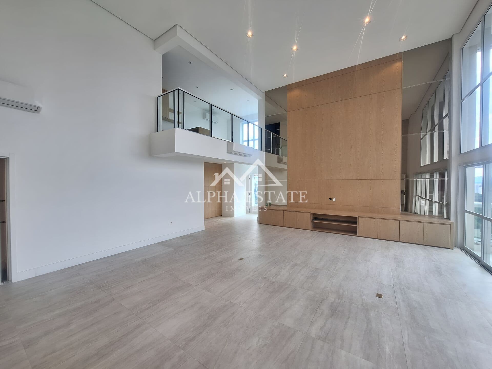 Apartamento Duplex Alto Padrão em Alphaville