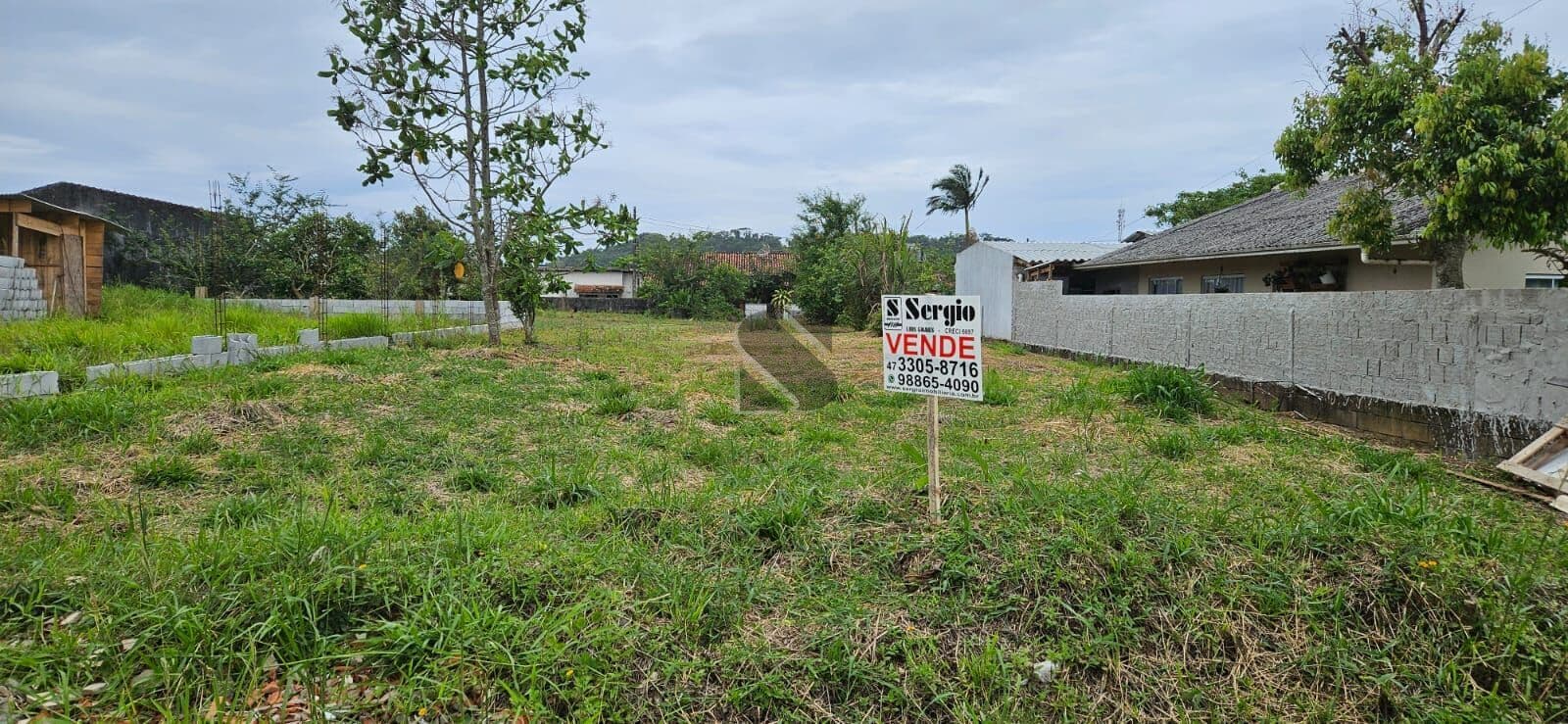 Terreno em Itajuba, plano e pronto para construir