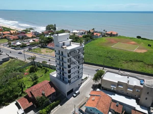 Apartamento no Costão das Pedras Brancas e Negras