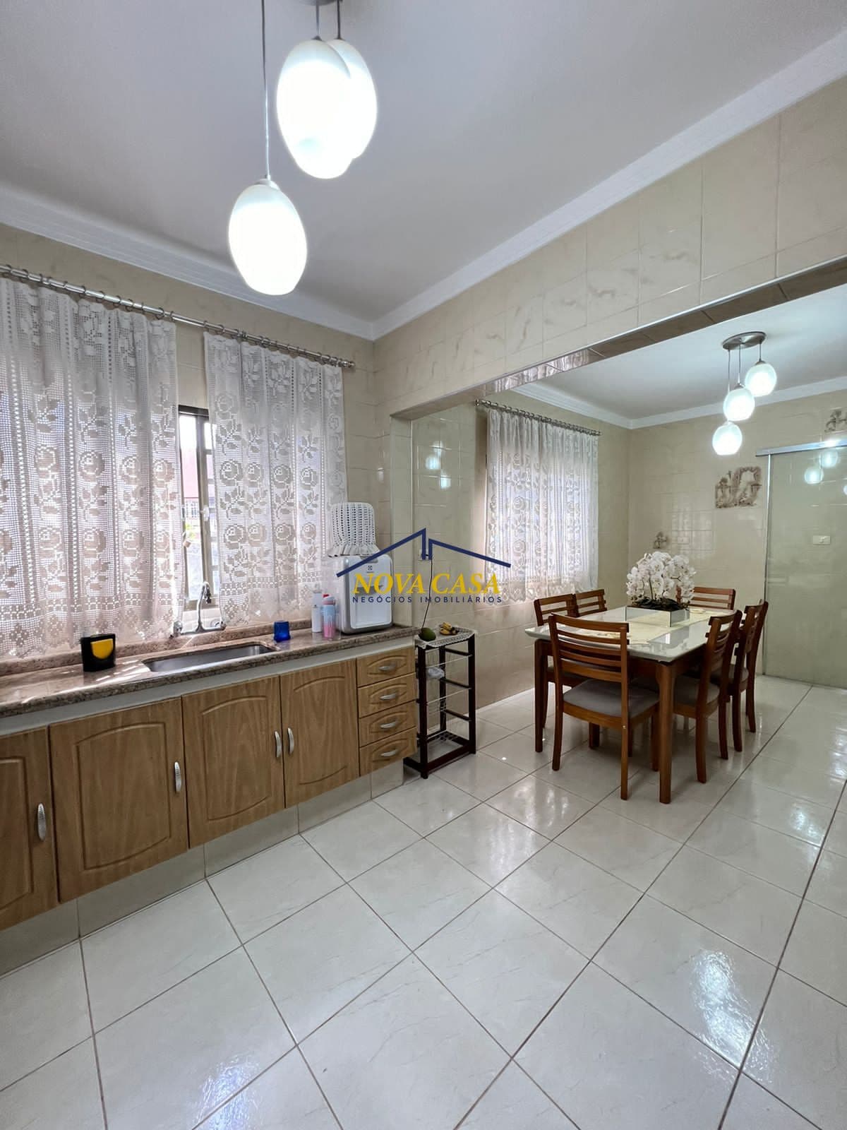 Casa em Bairro que pode ser Residencial ou Comercial