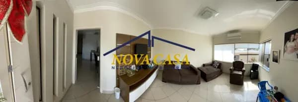 Casa à venda no bairro Vila Claudia em Limeira/SP
