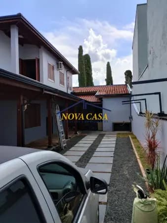 Casa à venda no bairro Jardim Ouro Verde em Limeira/SP
