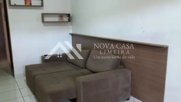 Casa à venda no bairro Jardim Lagoa Nova em Limeira/SP