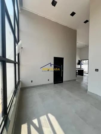 Casa Alto Padrão em construção no Condomínio Fazenda Itapema
