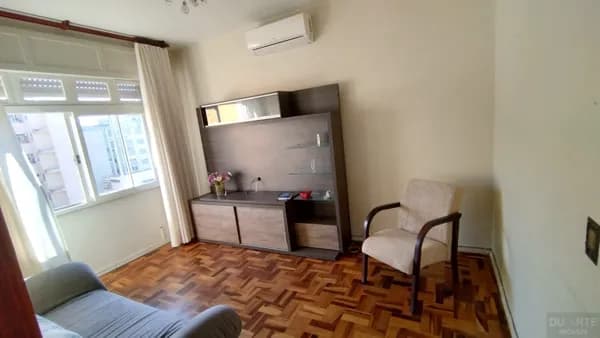 Apartamento no bairro Centro Histórico de Porto Alegre/RS